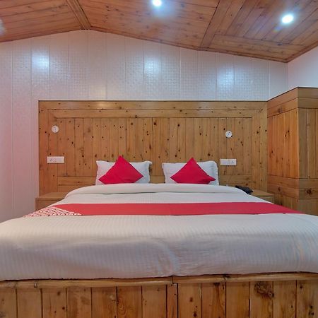 Oyo 13755 Woodstock Inn Далхаузи Екстериор снимка