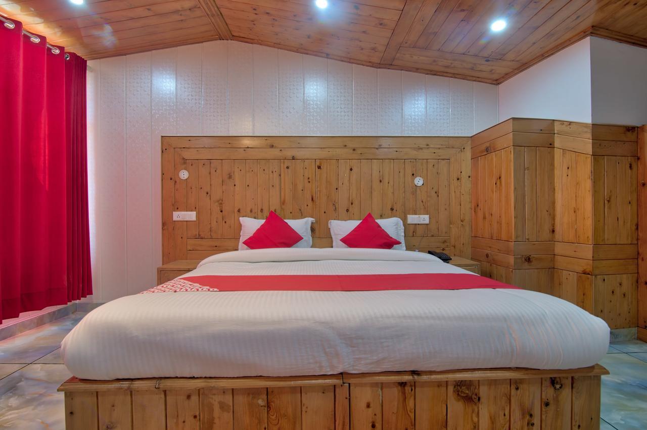 Oyo 13755 Woodstock Inn Далхаузи Екстериор снимка